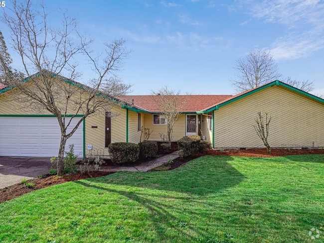 Building Photo - 22130 SW Augusta Ln