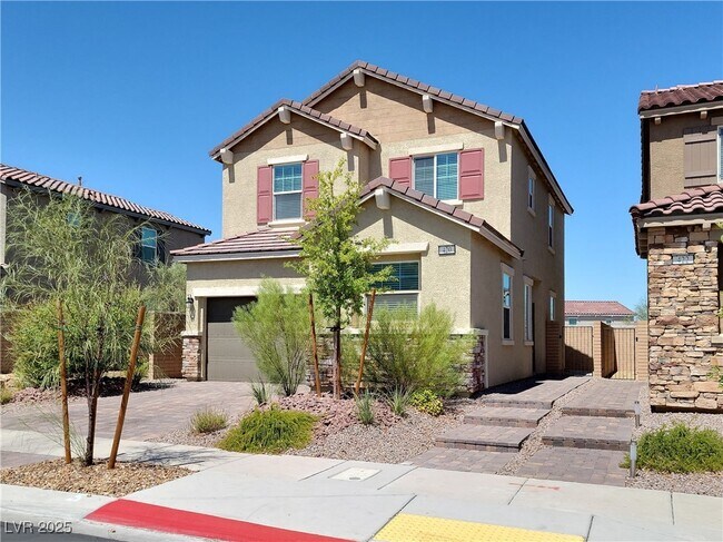 Building Photo - 420 Desert Cadence St