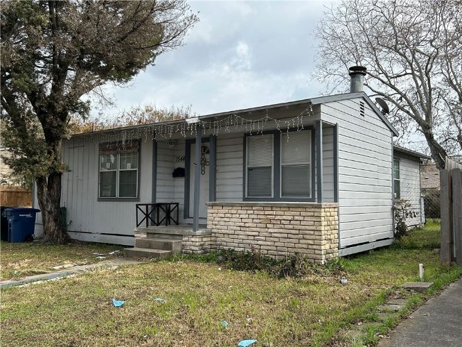 Building Photo - 1544 Daytona Dr