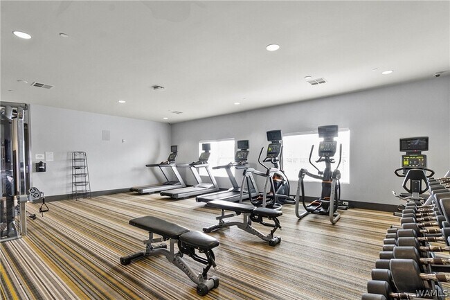 Foto del edificio - 680 6th Ave NE