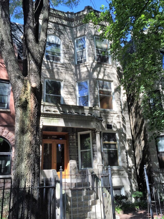 Foto principal - 1132 Wrightwood W Ave