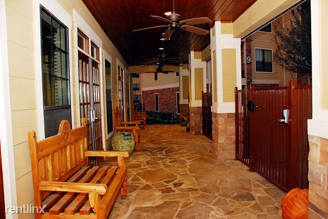 Foto del edificio - 1927 Gruene Rd