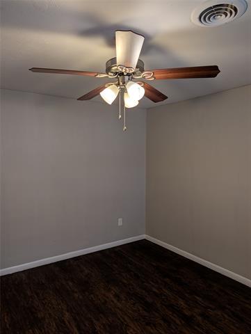 Foto del edificio - 6324 Regal Rd