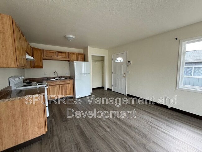 Foto del edificio - 138 N Klevin St