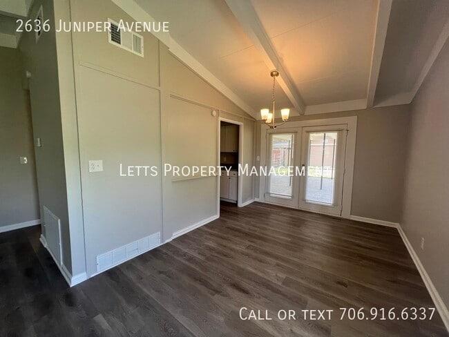 Building Photo - 3 Bed RENTAL READY NOW!
