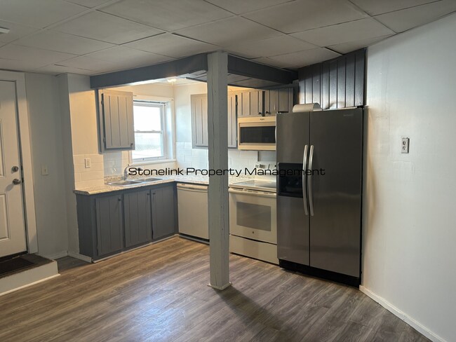 Foto del edificio - 21 Kenyon Ave