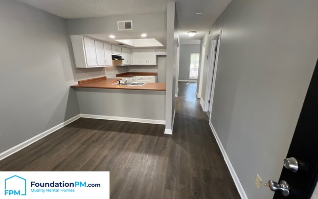 Foto del edificio - 3782 Deer Crossing