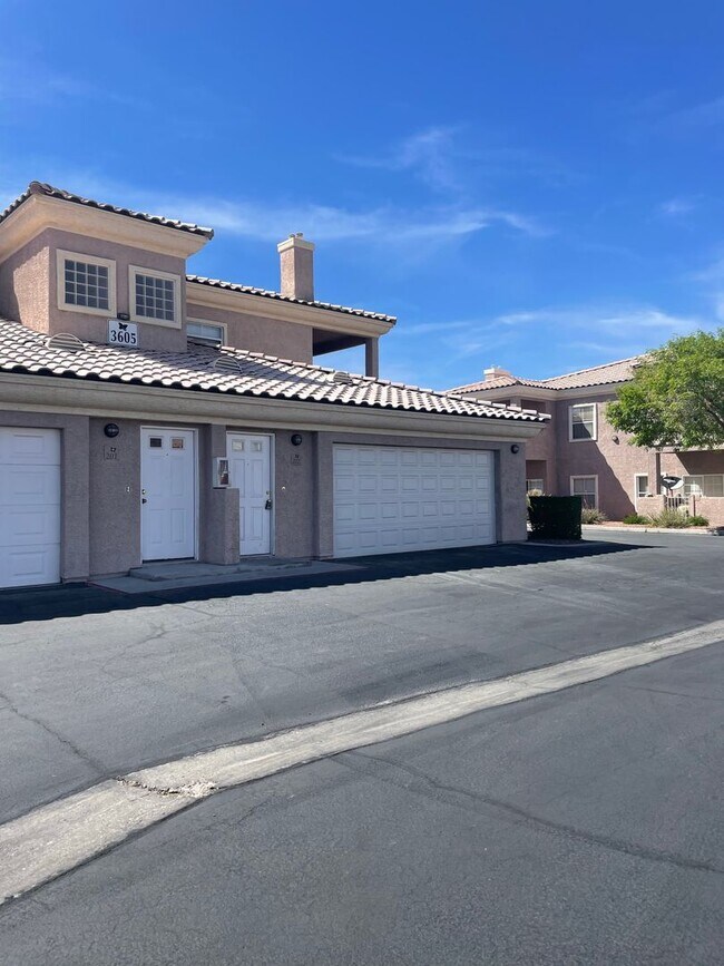 Building Photo - 3605 Spanish Butterfly St