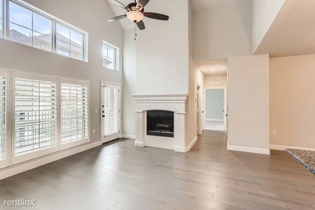 Building Photo - 3 br, 3 bath House - 4100 Pequin Dr