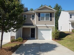 Building Photo - 400 Oakmont Valley Trl