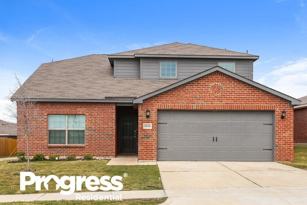 1938 Churchill Downs Dr, Seagoville, TX 75159 House Rental in