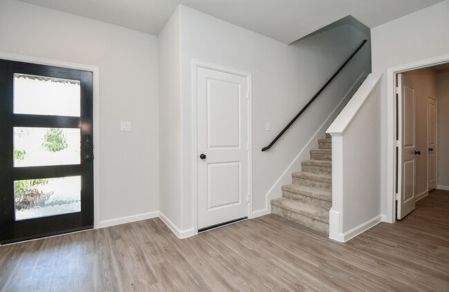 Building Photo - 12931 California Palm Ct