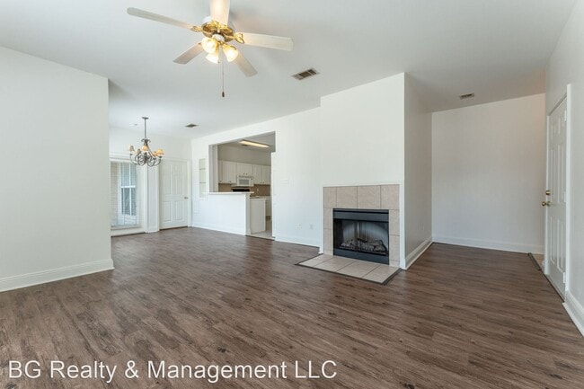 Building Photo - 2 br, 2 bath House - 5159 Etta Drive Apt 5-D