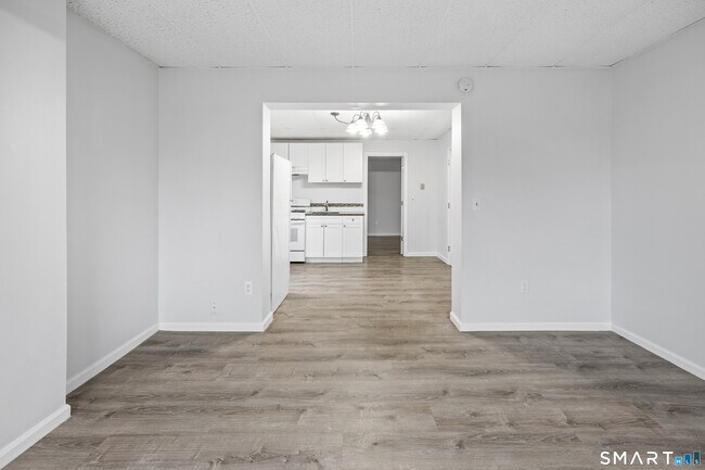 Foto del edificio - 70 Center St