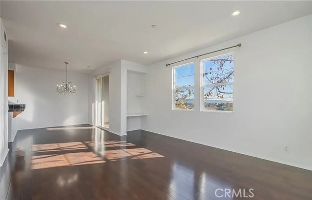 Building Photo - 955 S Bluff Rd