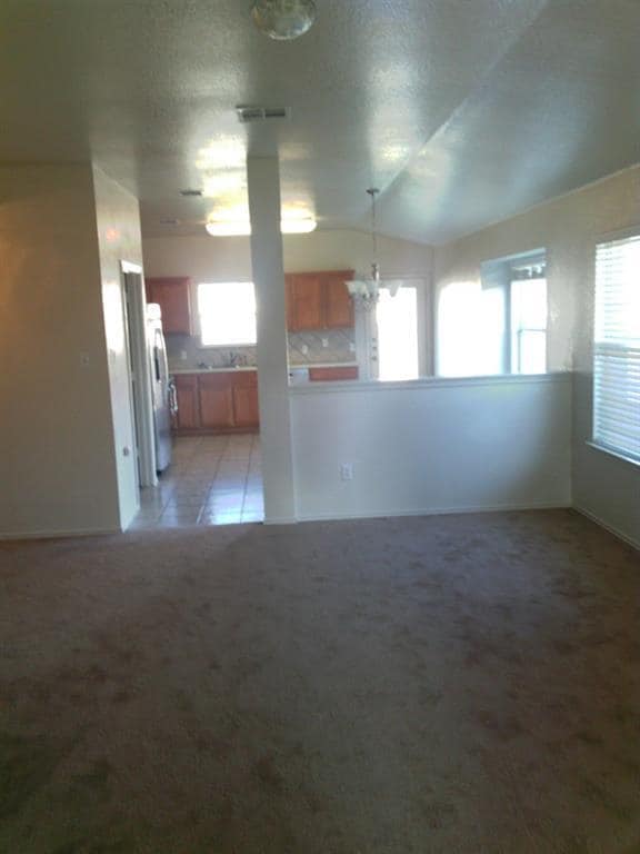 Building Photo - BEAUTIFUL 4 BEDROOMS / 2 BATH HOME IN SETTLERS CROSSING