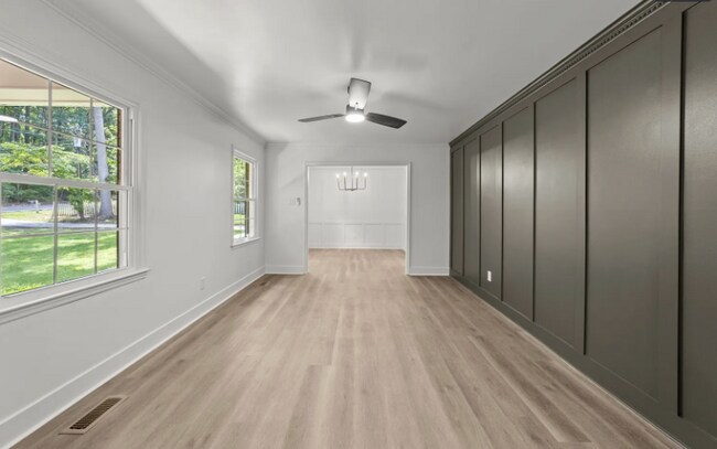 Building Photo - 3204 Manor Ridge Dr