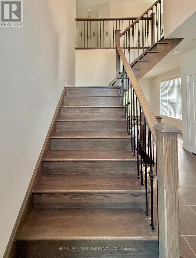 Building Photo - 67 Dolobram Trl