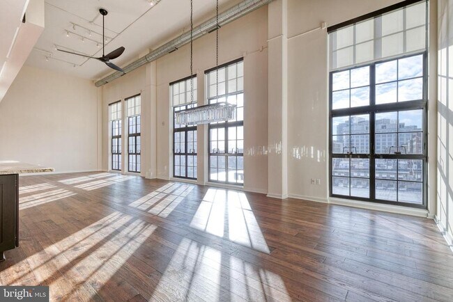 Foto del edificio - 1220 Bank St