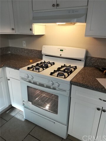 Building Photo - 44644 Beech Ave