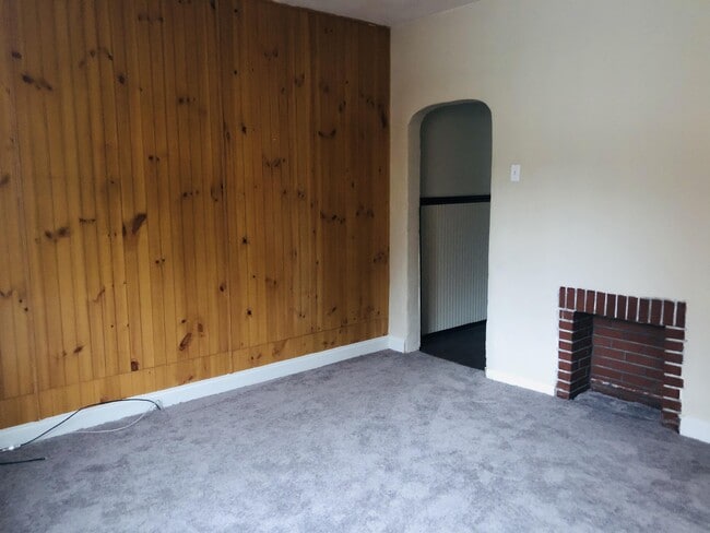 Photo - 1810 Ley St House