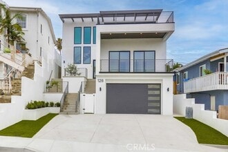 Building Photo - 128 Avenida Sierra