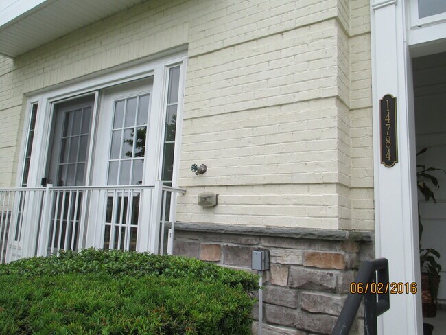 Foto del edificio - Potomac Club Condo