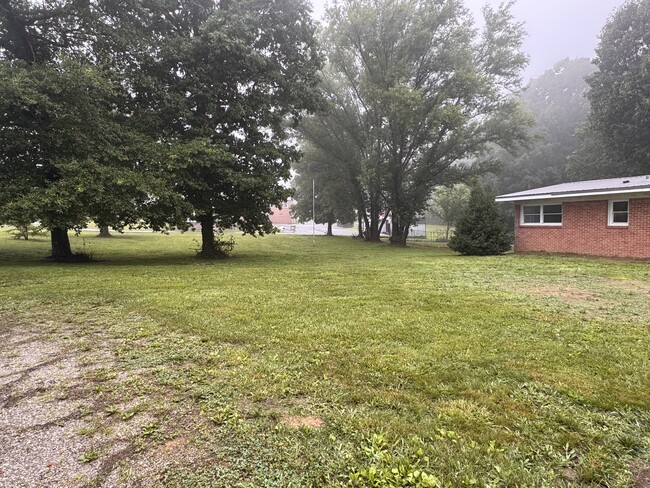 Building Photo - 6555 Crossville Hwy