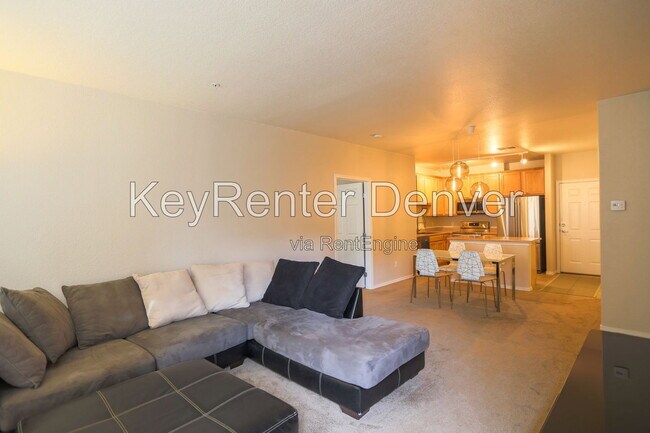 Building Photo - 15455 Canyon Rim Dr