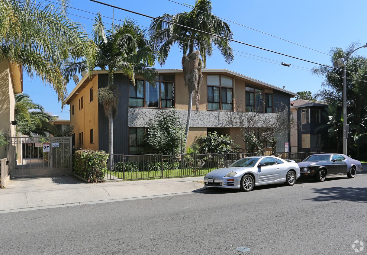 1770 El Cerrito Pl, Los Angeles, CA 90028 Apartments in Los Angeles
