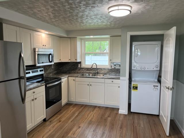 Foto del edificio - 2022 Bessmore Park Rd