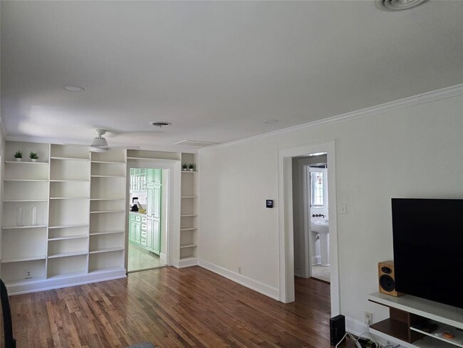 Building Photo - 4213 Ramsey Ave