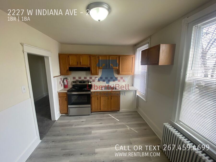 Primary Photo - 2227 W Indiana Ave