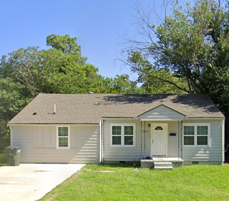 Primary Photo - 4005 SE 10th St