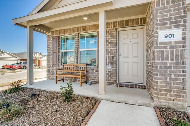 Foto del edificio - 901 Lady Bird St