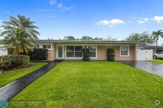 Building Photo - 9200 SW 51st Pl