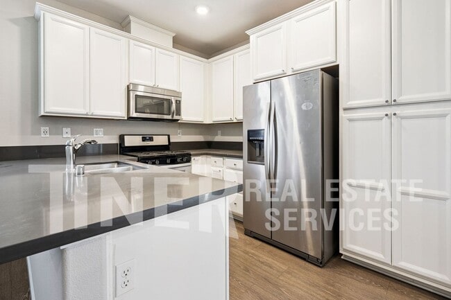 Foto del edificio - 2500 Prosper Rd