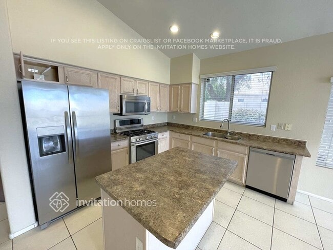 Foto del edificio - 11432 W Dana Ln
