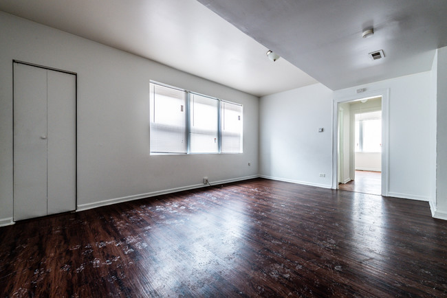 Living Room - 8200 S Clyde Ave