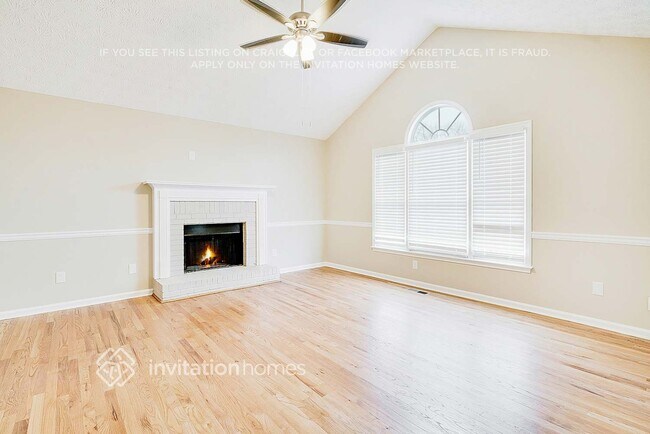 Foto del edificio - 425 Austin Dr