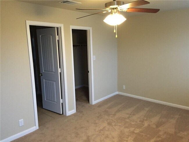 Foto del edificio - 926 Lost Pines Ln