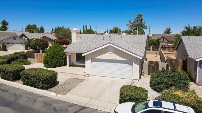 Foto del edificio - 14334 Poplar St