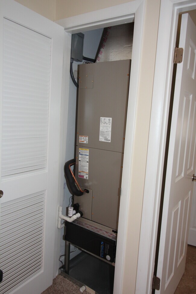 Foto del edificio - 1406 SE 27th St, B