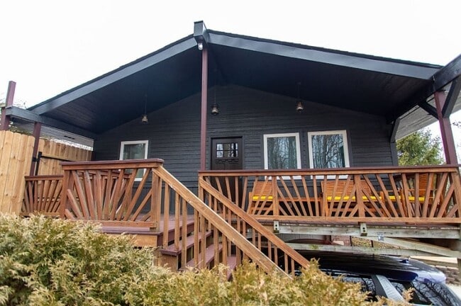 Foto del edificio - 7115 W 71st St