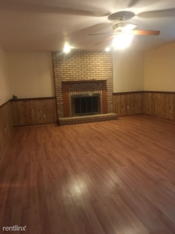 Primary Photo - 4 br, 3.5 bath House - 25615 Hidden Acres