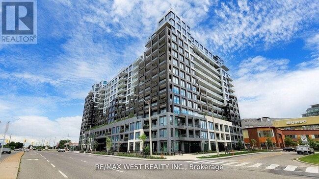 Building Photo - 1100 Sheppard Ave W