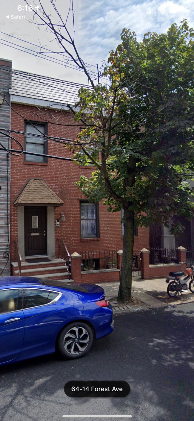 Foto del edificio - 6413 Forest Ave
