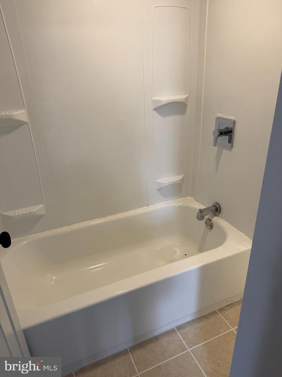 Foto del edificio - 1048 South St