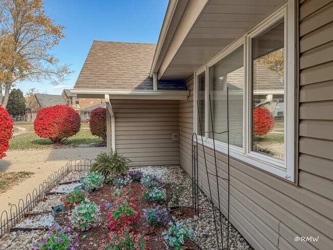 Foto del edificio - 1904 Winston Ln