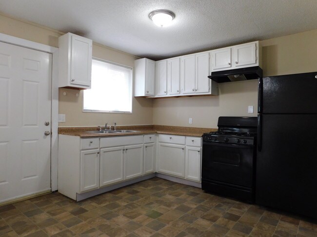 Foto del edificio - 10439 Canfield Drive